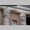 capitals-in-Piazza-del-Pietra-576A2180.JPG